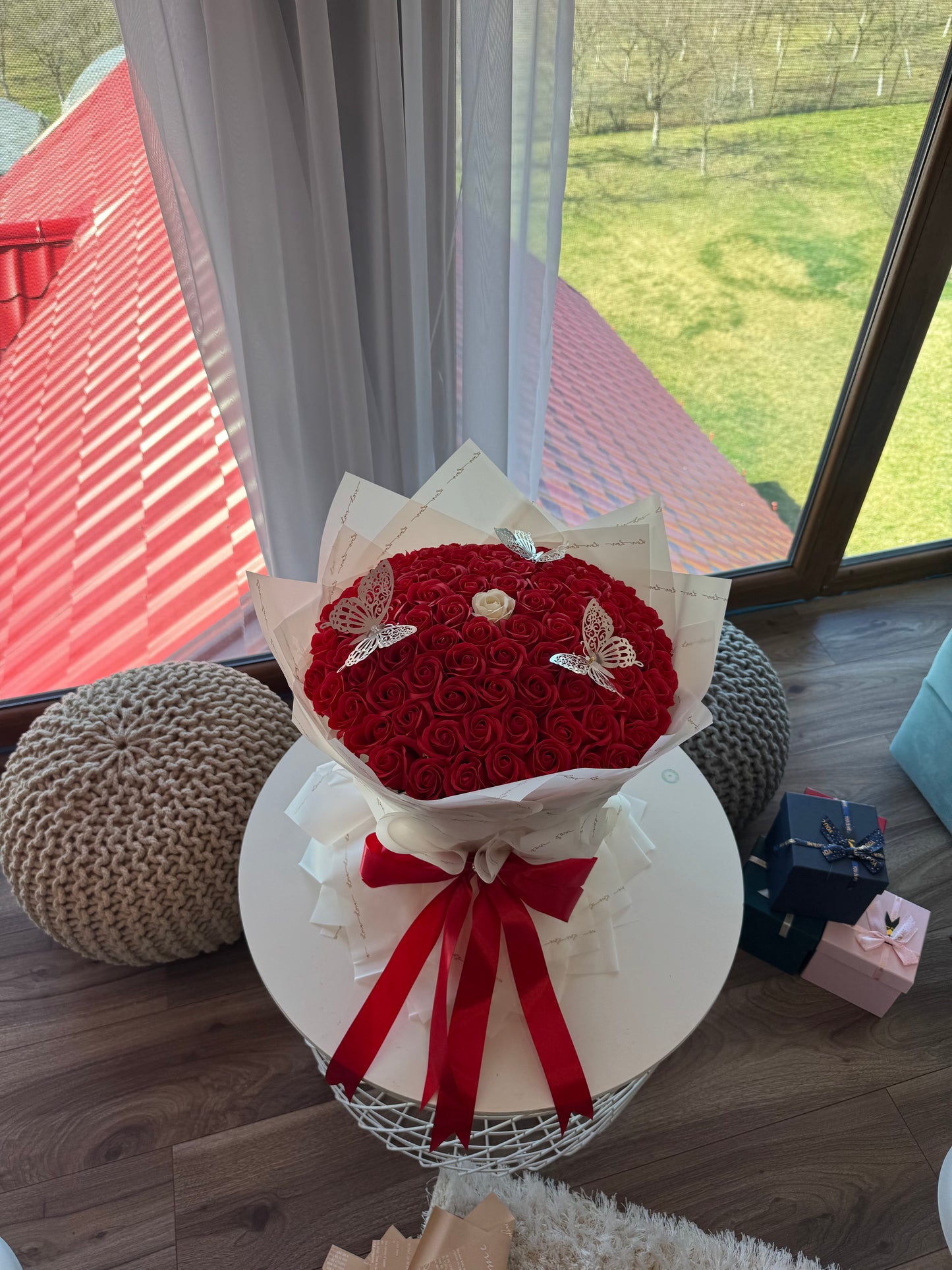 Buchet 101 Trandafiri Rosii