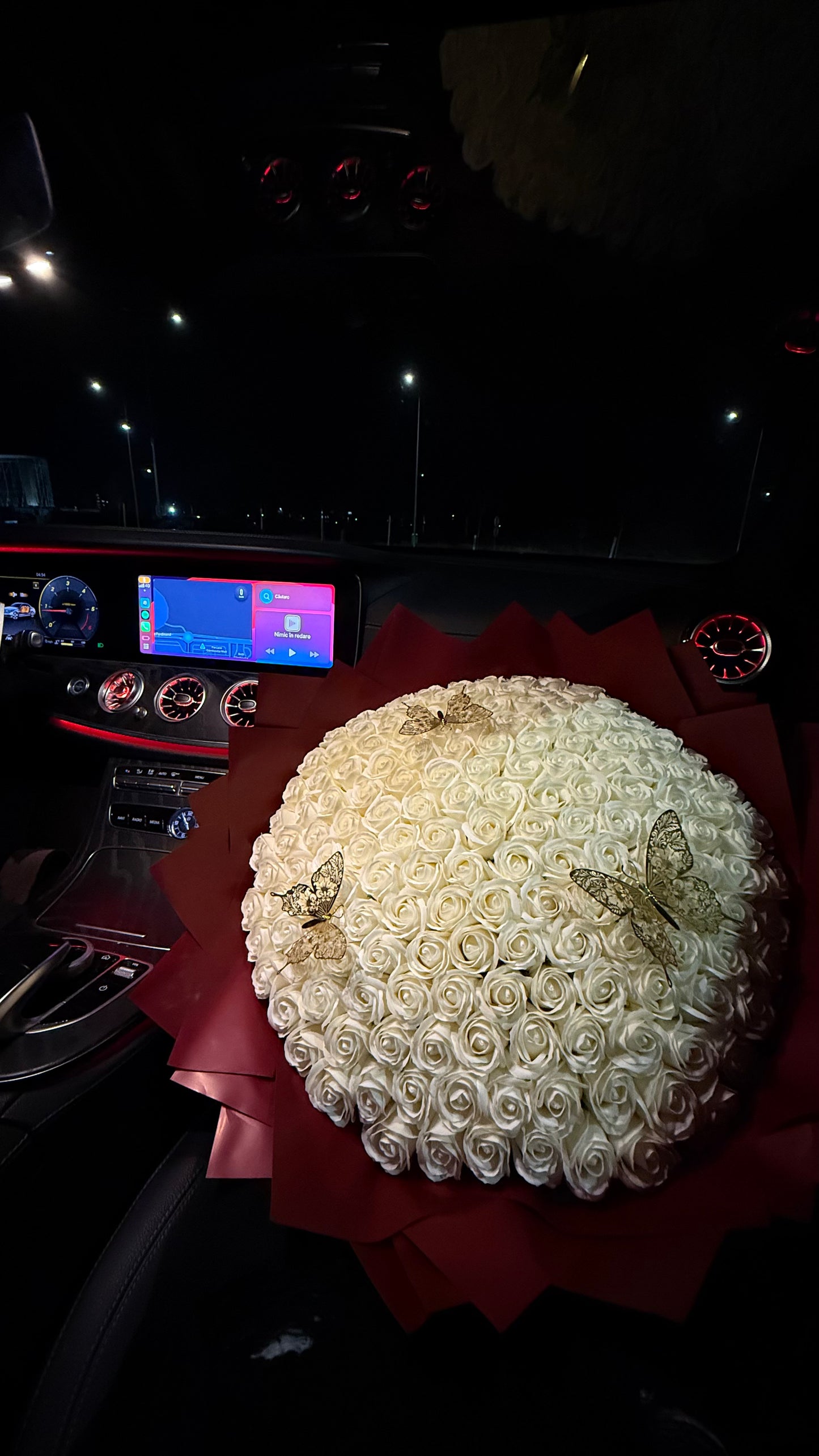 Buchet 185 Trandafiri Albi